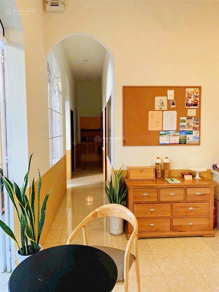 Nhà sân vườn hẻm ô tô bắc sơn, cách biển hòn chồng 450m  12 tỷ