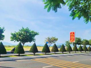 Mặt tiền phạm văn đồng, trực diện biển hòn chồng * p vĩnh thọ * giá 29,5 tỷ