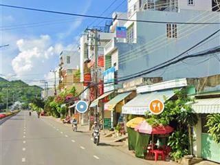 Mặt tiền đường 2/4  ngang 4,2m * cách bến xe phía bắc 100m giá  7,8 tỷ