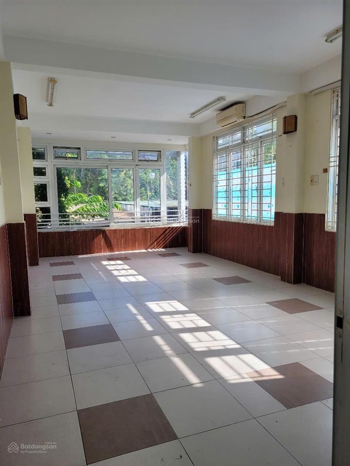 [ nhà 4 tầng mặt tiền tôn thất tùng  cách biển hòn chồng  280m ] giá  13,6 tỷ