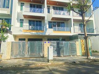 Nhà thô 4 tầng, đường t17 kdt an bình tân  đối diện công viên & view sông quán trường.giá 12 tỷ