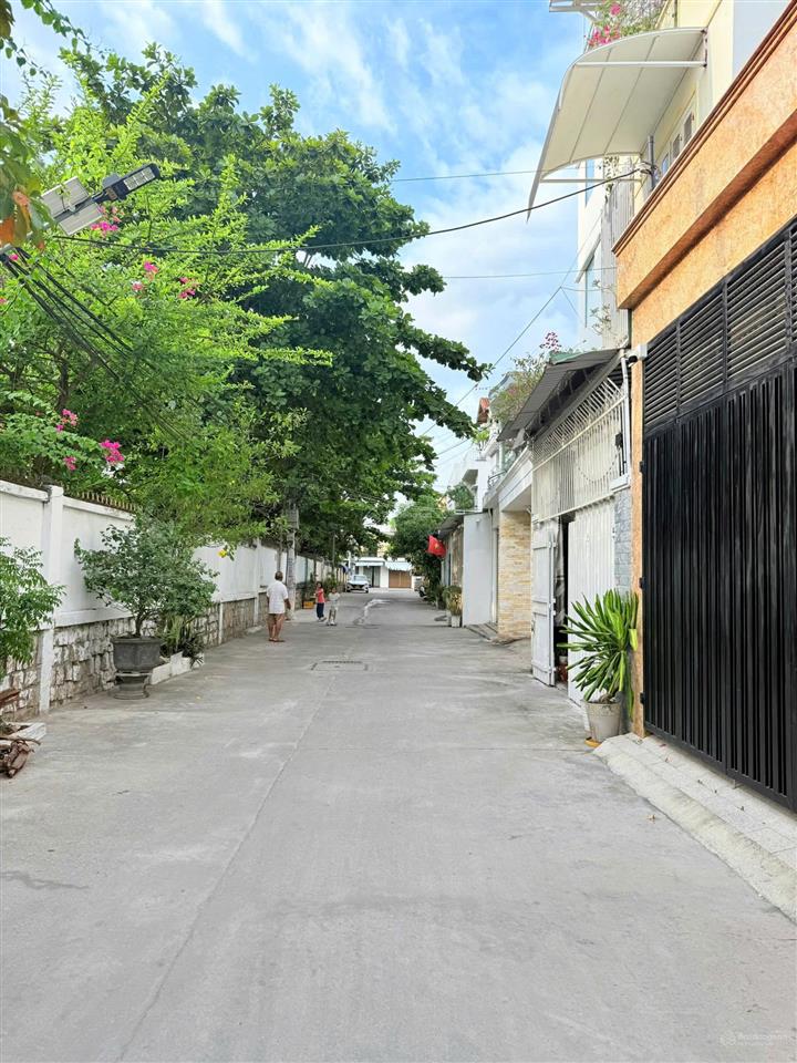 Nhà 2,5 tầng, góc 2 mặt tiền nguyễn quyền, khu at. giá 7,3 tỷ