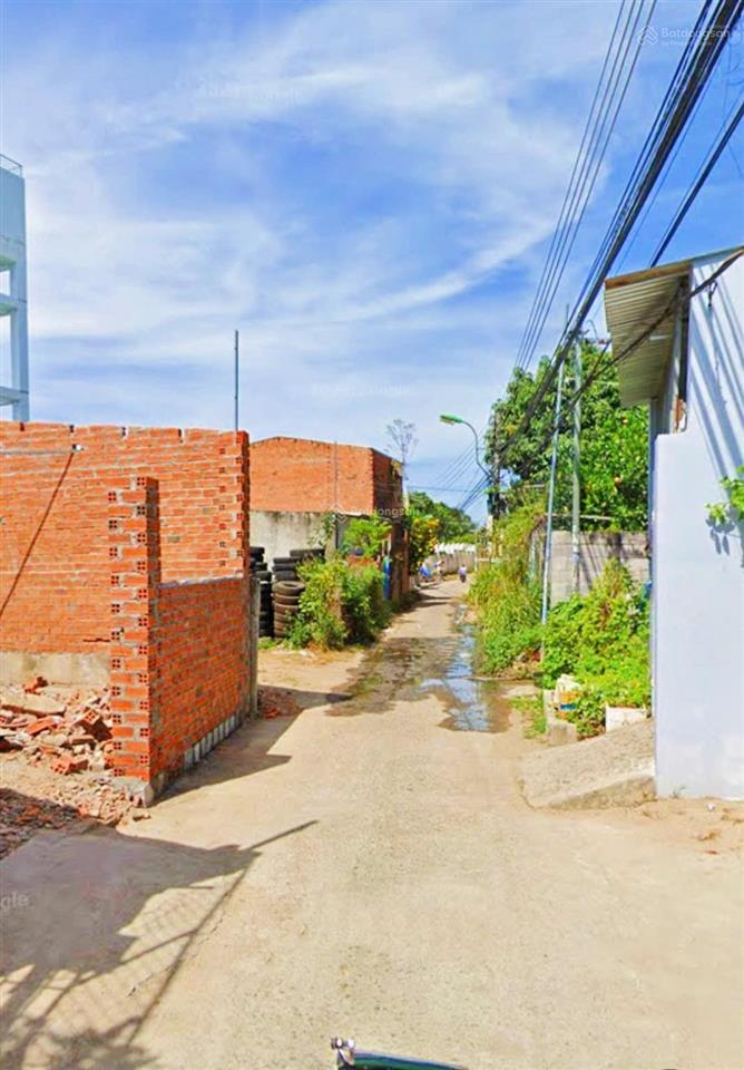 Lô góc 2 mặt tiền nguyễn khuyến, hẻm ô tô. giá 1 tỷ 750 triệu