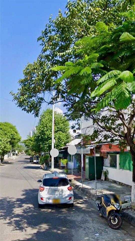 Lô mặt tiền nguyễn chích, sát đường nguyễn duy hiệu. cách biển hòn chồng 900m. giá 8,6 tỷ