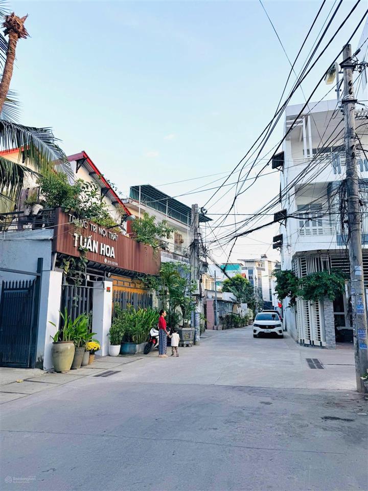 [ lô góc 2 mặt tiền sát khu đô thị vĩnh điềm trung  ngang ôm góc dài 22m ]. giá 3,6 tỷ