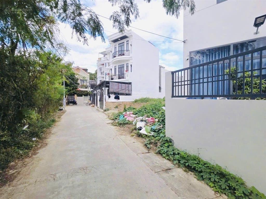 [ lô góc 2 mặt tiền sát khu đô thị vĩnh điềm trung  ngang ôm góc dài 22m ]. giá 3,6 tỷ