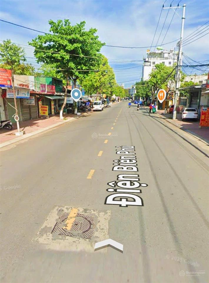 Mặt tiền điện biên phủ  sát bến xe phía bắc * cách biển ba làng  1,3km. giá 10,6 tỷ