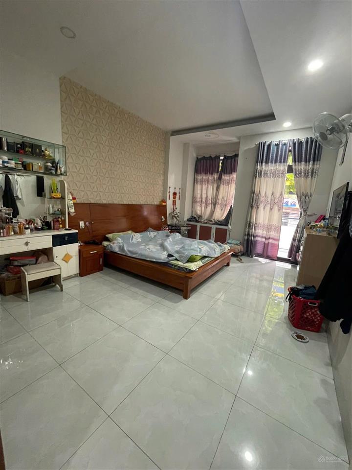 [ nhà 4 tầng mặt tiền hồng bàng  khu phố hàn sôi động ] sẵn thang máy bao tiện. giá 27 tỷ