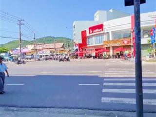 Hẻm ô tô nguyễn biểu  sát đường 2/4 ( tầm 15m ) * cách biển hòn chồng 750m. giá 6,8 tỷ