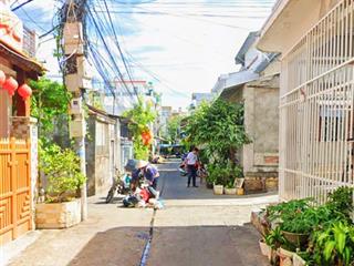 Lô hẻm ô tô lý ông trọng cách đường 2/4 80m * khá gần biển hòn chồng tầm 700m. giá 3,9 tỷ