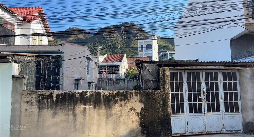 Đất 2 mặt tiền , nguyễn duy hiệu 2  ngang dài 7,9m {  cách biển ba làng  700m }. giá 8,6 tỷ