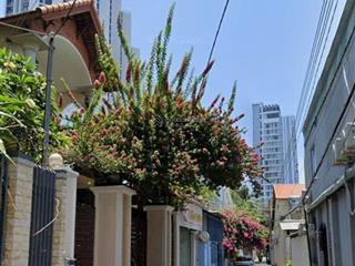 [ nhà 2 tầng sân vườn, mặt tiền nguyễn khánh toàn  ngang 9m. giá 20 tỷ
