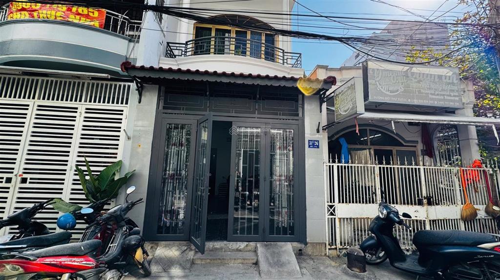 [ nhà 2 tầng đường biệt thự  hẻm ô tô thông ] * cách biển trần phú  300m. giá 9 tỷ