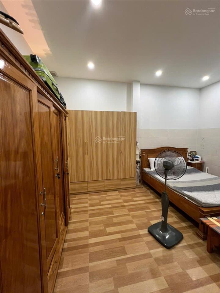 Nhà 3 tầng hẻm phan phù tiên, cách biển hòn chồng 300m. giá 12,8 tỷ