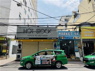 Nhà góc 2 mặt tiền đường hùng vương  ngang khá dài 6,5m * cách biển trần phú 300m. giá 61 tỷ