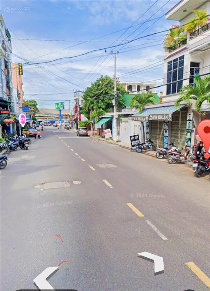 Cho thuê nhà mặt tiền củ chi, gần chợ vĩnh hải, ngang dài hơn 10m. giá thuê 30tr/tháng