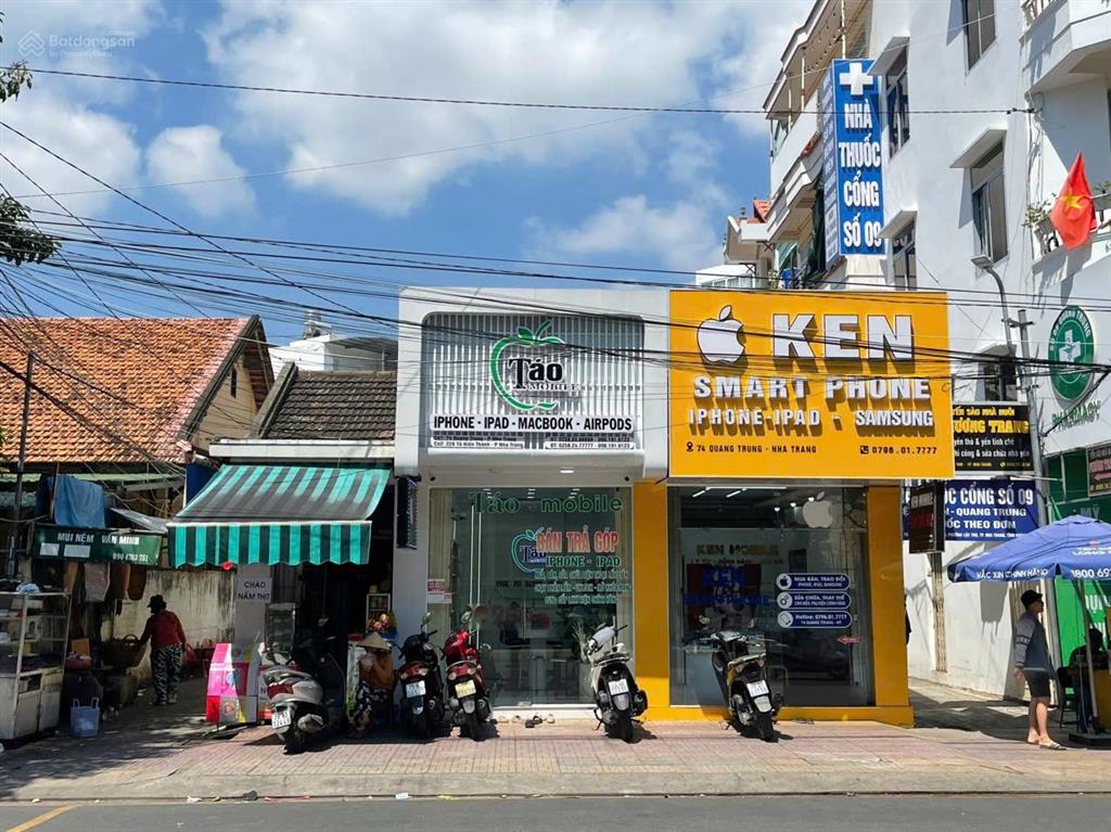 Nhà 3 mặt tiền đường quang trung  ngang 8m { cách biển trần phú 400m. giá 67,6 tỷ