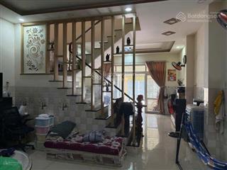 Cho thuê nhà 2 tầng gần ngô đến tháp bà, gần chợ sơn thủy ( nhà new ở ổn áp ). giá thuê 12tr/tháng