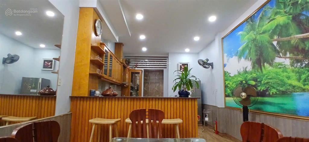 Nhà 3 tầng, góc 2 mặt hẻm ô tô nguyễn thiện thuật. giá 11 tỷ