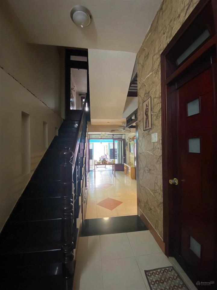 Nhà 3 tầng siêu đẹp quang trung  thông qua đinh tiên hoàng. giá 7,2 tỷ