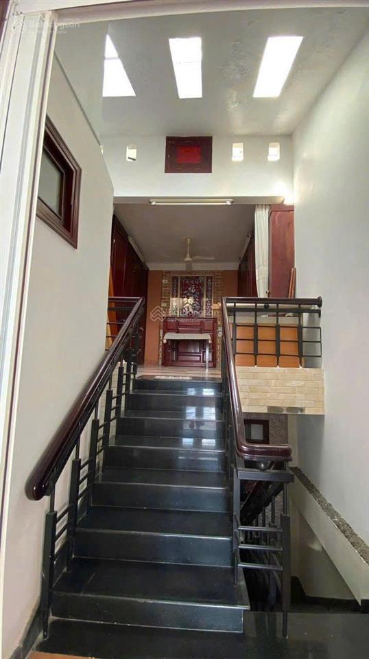 Nhà 3 tầng siêu đẹp quang trung  thông qua đinh tiên hoàng. giá 7,2 tỷ