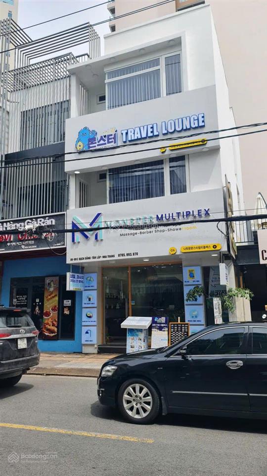 [ nhà 3 tầng mặt tiền hồng bàng  ngang 5,4m ]  vị trí rất ok. giá  40 tỷ