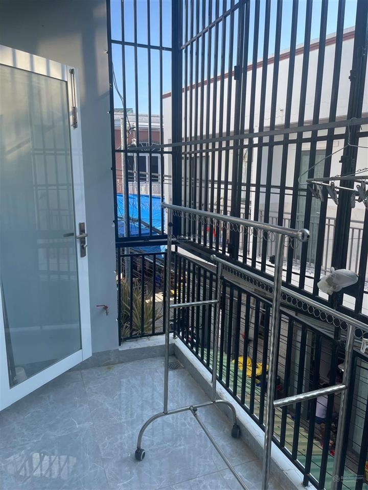 [ nhà 2 tầng ngô đến  gần chợ sơn thủy ] * hẻm ô tô thông 5m * giá 3,920 tỷ