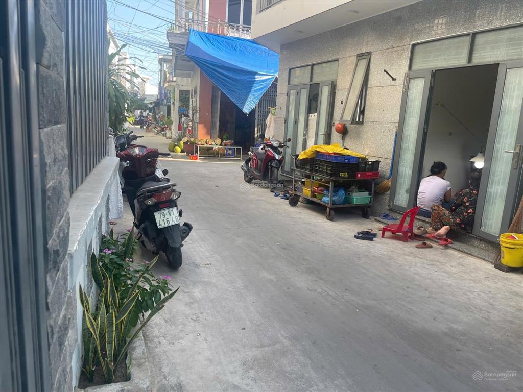 [ nhà 2 tầng ngô đến  gần chợ sơn thủy ] * hẻm ô tô thông 5m * giá 3,920 tỷ