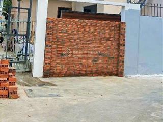 Đất đặng lộ 2 mặt trước sau, ô tô vi vu * gần chung cư hưng phú 2. giá 3,650 tỷ