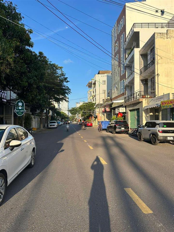 Toà căn hộ 6 tầng  mặt tiền củ chi cách biển hòn chồng 400m * đang kinh doanh. giá 16,5 tỷ