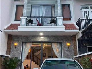 Biệt thự 3 tầng , hẻm nguyễn khắc viện ô tô quay đầu * cách biển hòn chồng 300m.  giá 8,5 tỷ