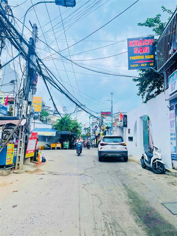 Đất đoàn trần nghiệp, gần đh nha trang 11 tỷ