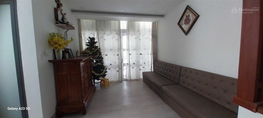 Nhà 2 tầng mặt tiền ngô lan chi  ngang dài 8m (đi ra biển tầm 800m). giá 11,5 tỷ