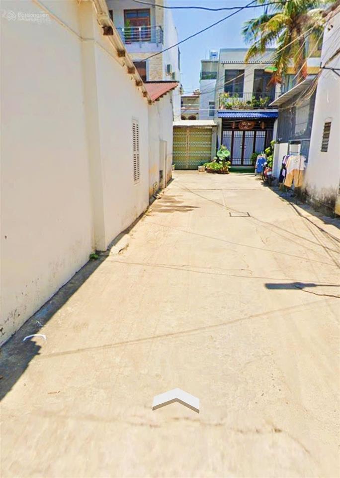 Nhà 3 tầng hẻm phan phù tiên cách biển hòn chồng 300m. giá 9 tỷ