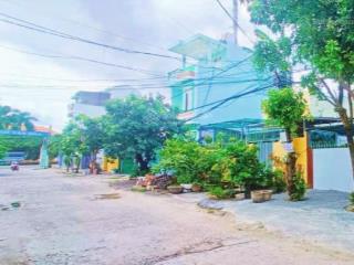 Mặt tiền nhà máy z753 ( đường trần thị sớm )  cách đường 2/4 10m. giá 6,2 tỷ