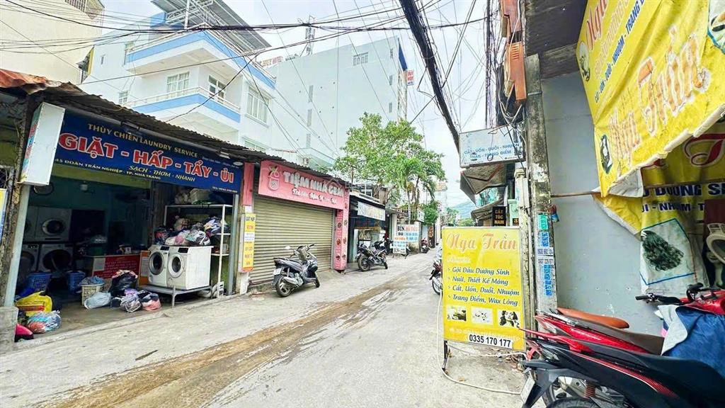 Hẻm ô tô tải nhỏ đoàn trần nghiệp  ngang 8,12m [ cách biển hòn chồng 400m. giá  6,5 tỷ