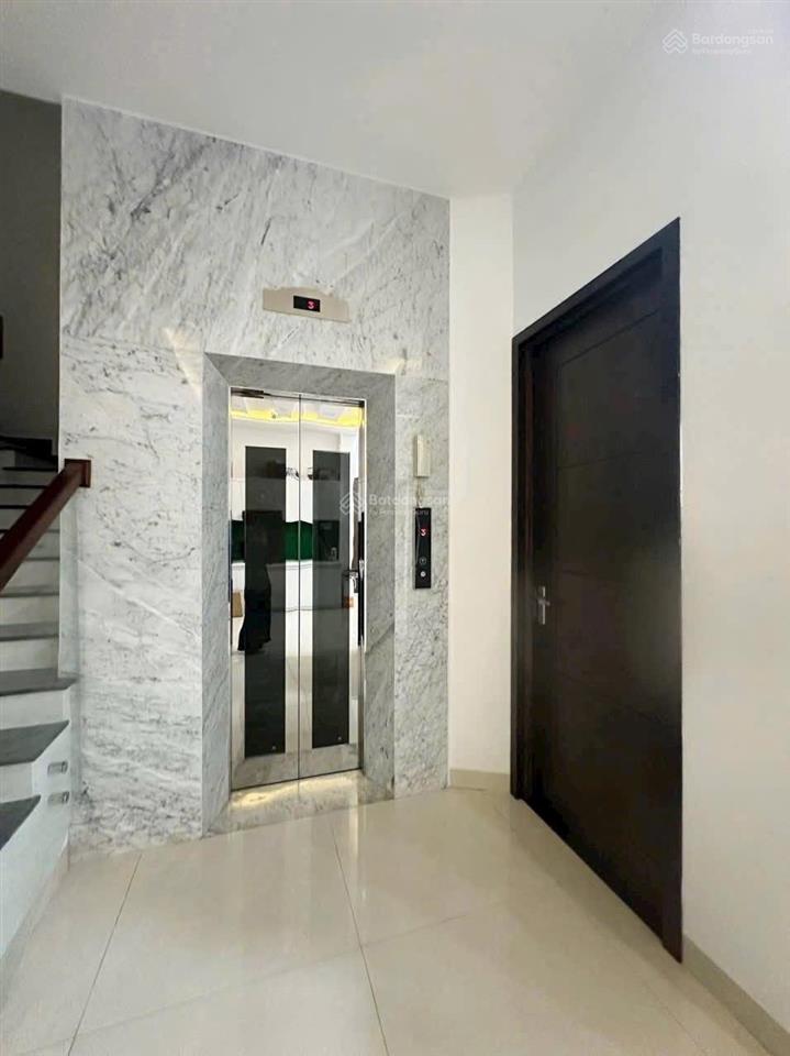 Nhà 4,5 tầng mặt tiền lê hồng phong  ngang 9,2m ( nhà new có thang máy ) giá 25,6 tỷ