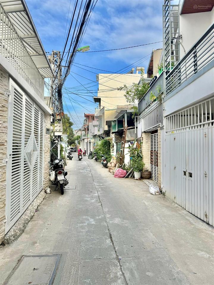 Nhà 3 tầng đường trần thị tính  ô tô vi vu. giá 7,5 tỷ