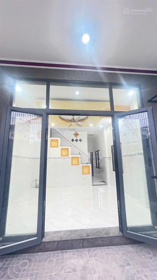 Nhà 2 tầng phường vạn thắng  mới tinh [ cách biển trần phú  700m. giá 4,9 tỷ.