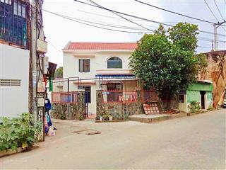 [ nhà 2 tầng , góc 2 mặt tiền ngô đến  ôm góc gần  20m ]  giá 4,2 tỷ