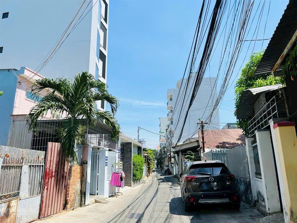 Đất góc 2 mặt tiền, hẻm ô tô dã tượng, ngang 14m ra 500m là tới biển trần phú. giá 14,5 tỷ