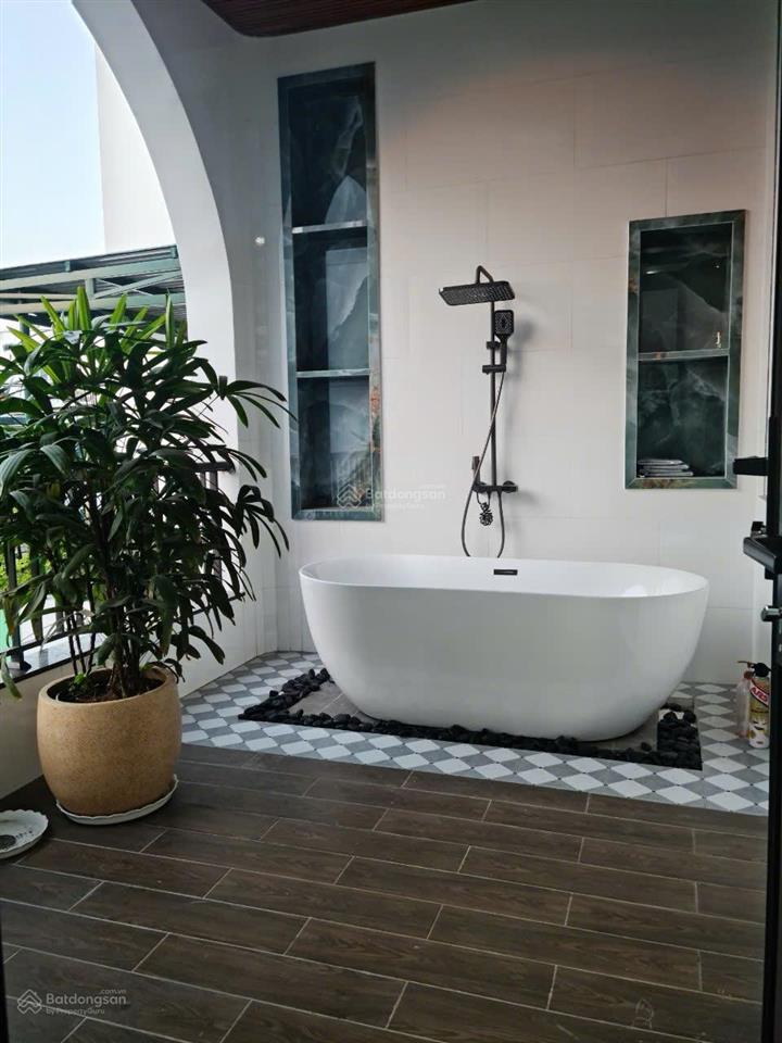 Biệt thự 4 tầng lê chân  sẵn hồ bơi & phòng xông hơi [ ngang dài 8m. giá 29 tỷ
