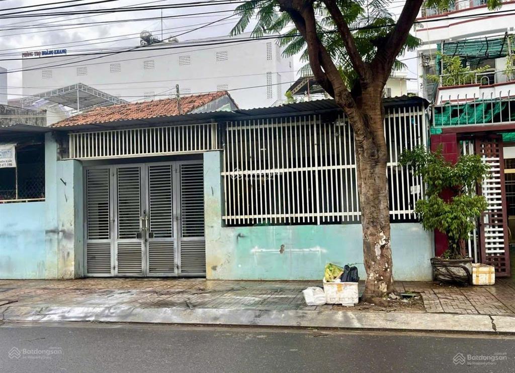 Lô mặt tiền quảng đức, phù hợp xây căn hộ, ngang 7,5m, sát đường mai xuân thưởng. giá 12 tỷ