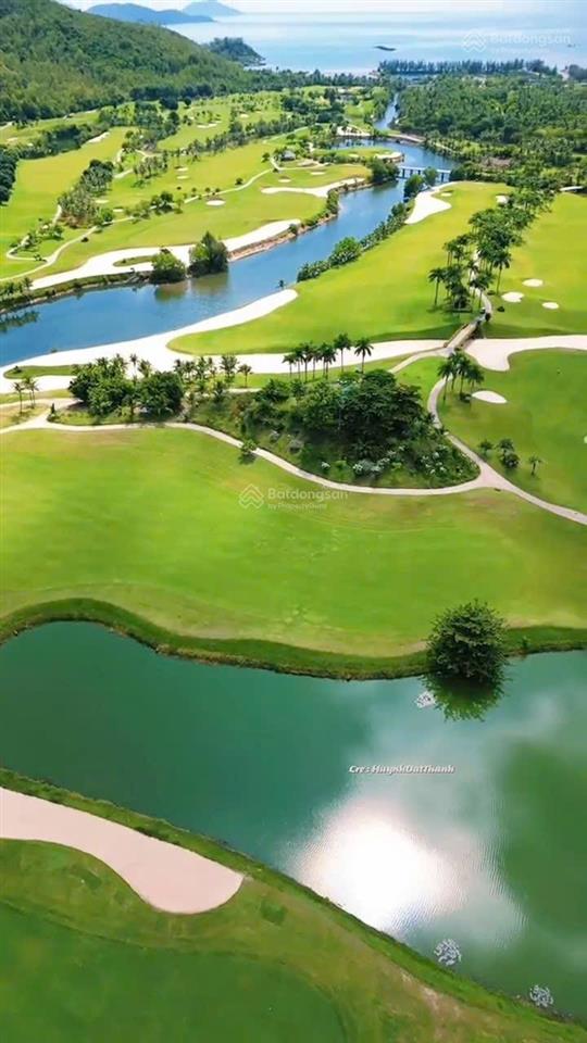 Bán căn hộ nghỉ dưỡng  tại resort diamond bay { view đẹp miễn chê } giá  3 tỷ