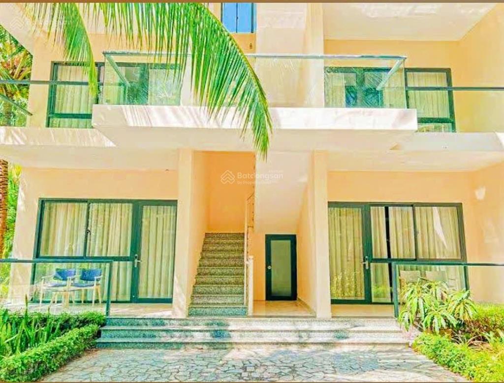 Bán căn hộ nghỉ dưỡng  tại resort diamond bay { view đẹp miễn chê } giá  3 tỷ