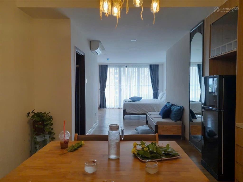 [ hotel 6,5 tầng , hẻm 64 trần phú  bên kia đường là sailing club ] giá  26,5 tỷ