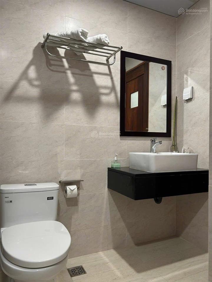 [ hotel 6,5 tầng , hẻm 64 trần phú  bên kia đường là sailing club ] giá  26,5 tỷ