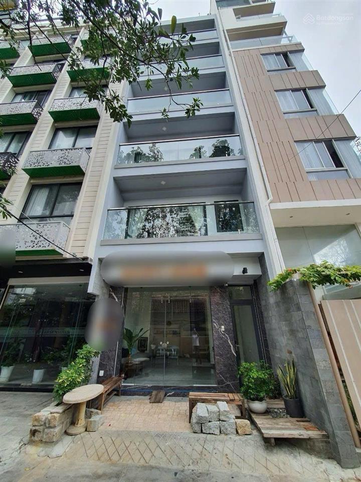 [ hotel 6,5 tầng , hẻm 64 trần phú  bên kia đường là sailing club ] giá  26,5 tỷ