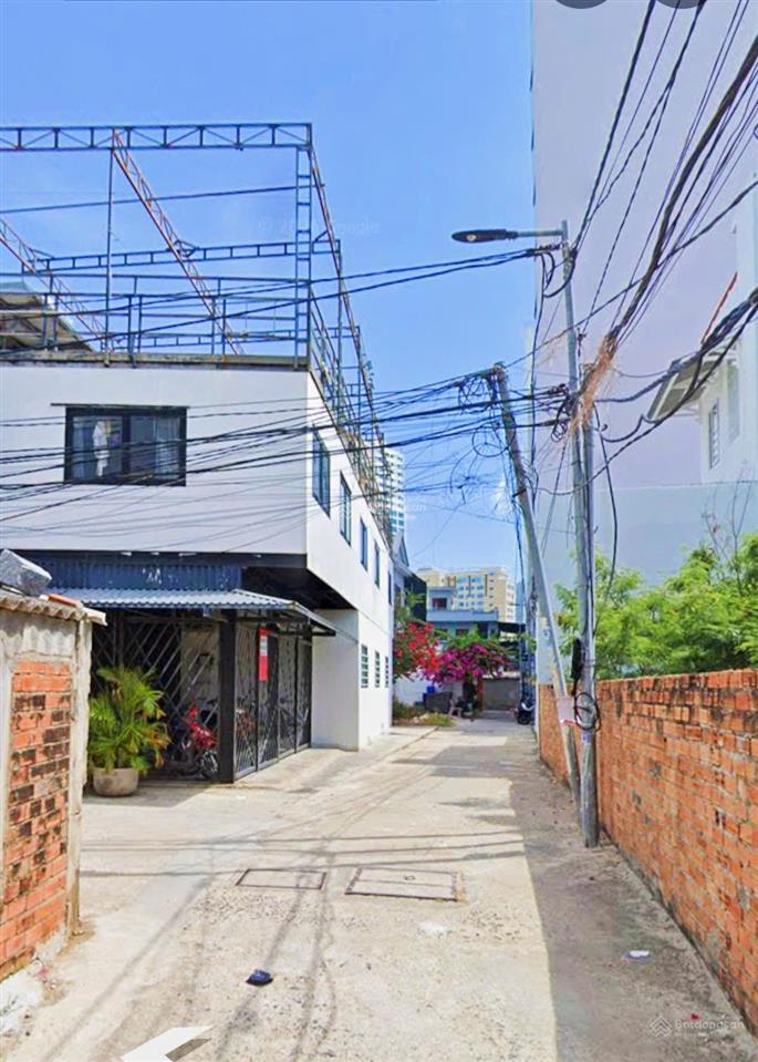 Nhà 3 tầng mới xây  hẻm ô tô dương hiến quyền cách biển ba làng 80m. giá 11,5 tỷ