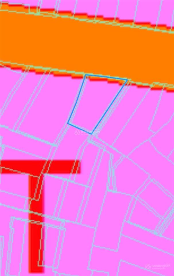 Nhà mặt tiền nguyễn khuyến  ngang dài 11m  cách chợ vĩnh hải 300m. giá 8,6 tỷ.